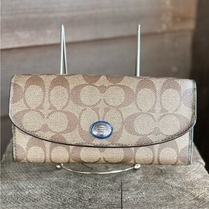 Coach Envelope wallet Signature C